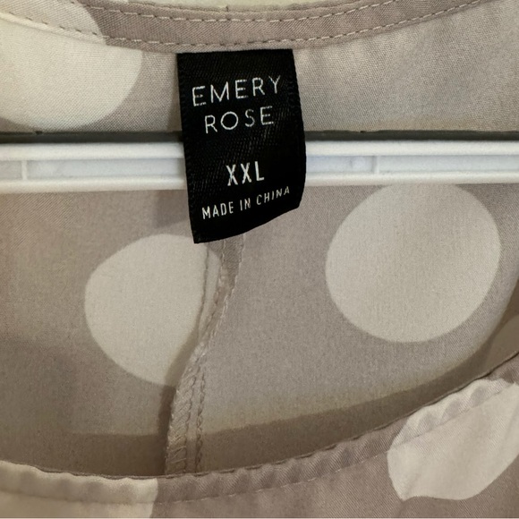 Women’s Emery Rose Light Gray & White Short Sleeved Round Neck Dress. Size XXL. - Picture 7 of 8